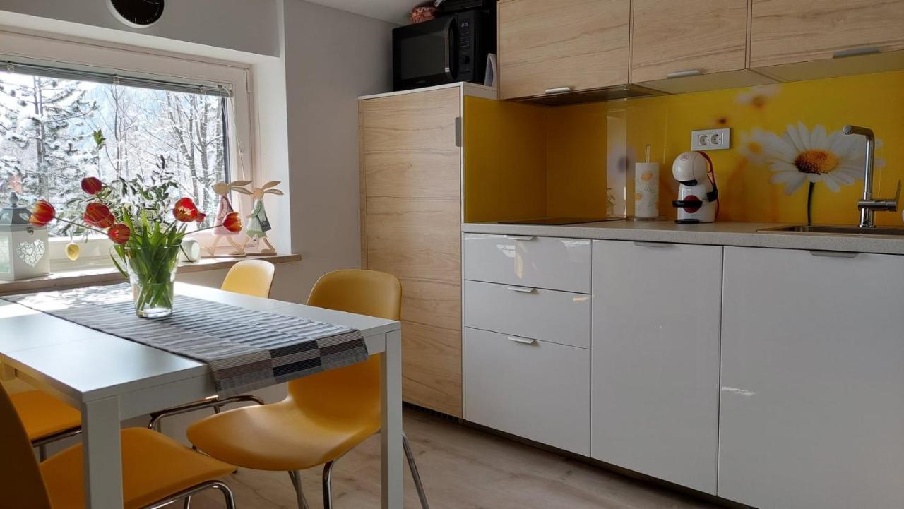 Apartma Marjetica Gozd Martuljek Exteriér fotografie